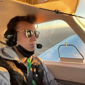 Meet your Posher, Chase